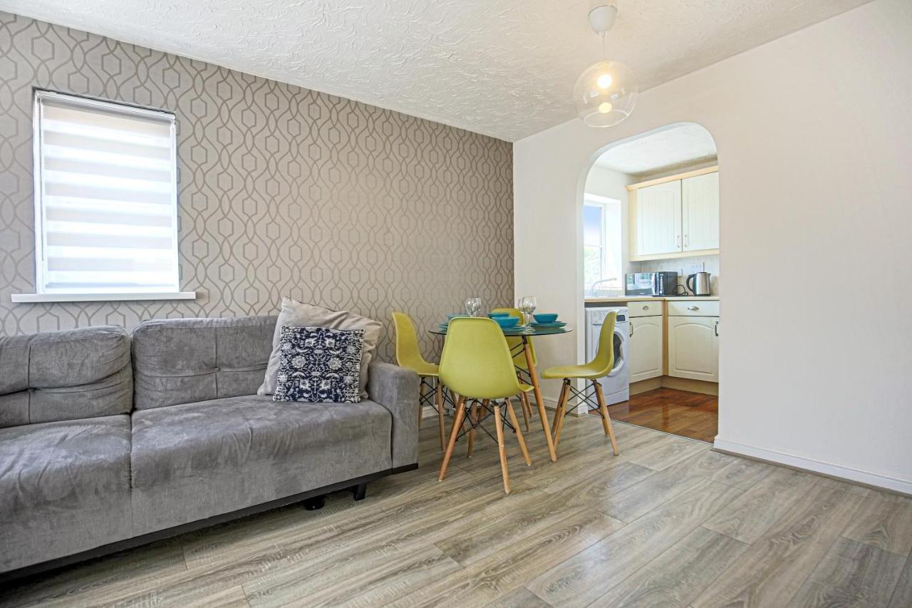 Delightful 2 Bed Apartment For Bicester Outlet Shopping By Platinum Key Properties Exterior foto