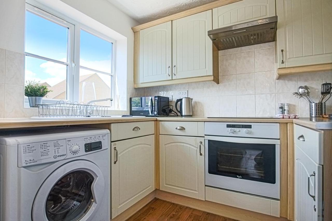 Delightful 2 Bed Apartment For Bicester Outlet Shopping By Platinum Key Properties Exterior foto